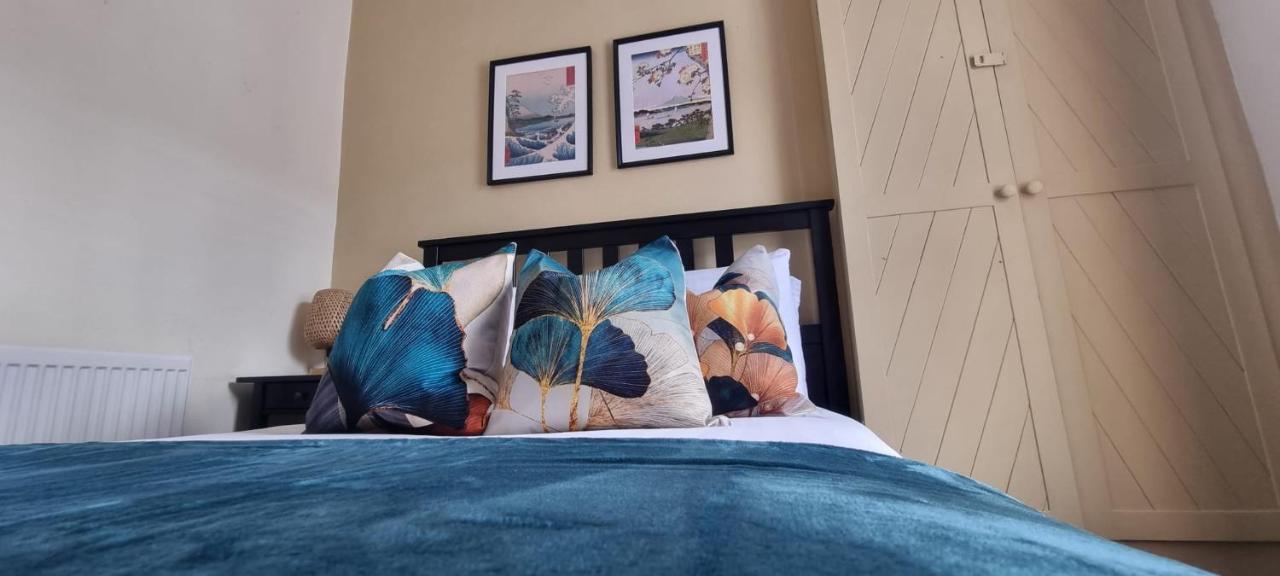 Hébergement de vacances Toffees Townhouse A 2 Bed House In 1 Mins Walk To Goodison Park